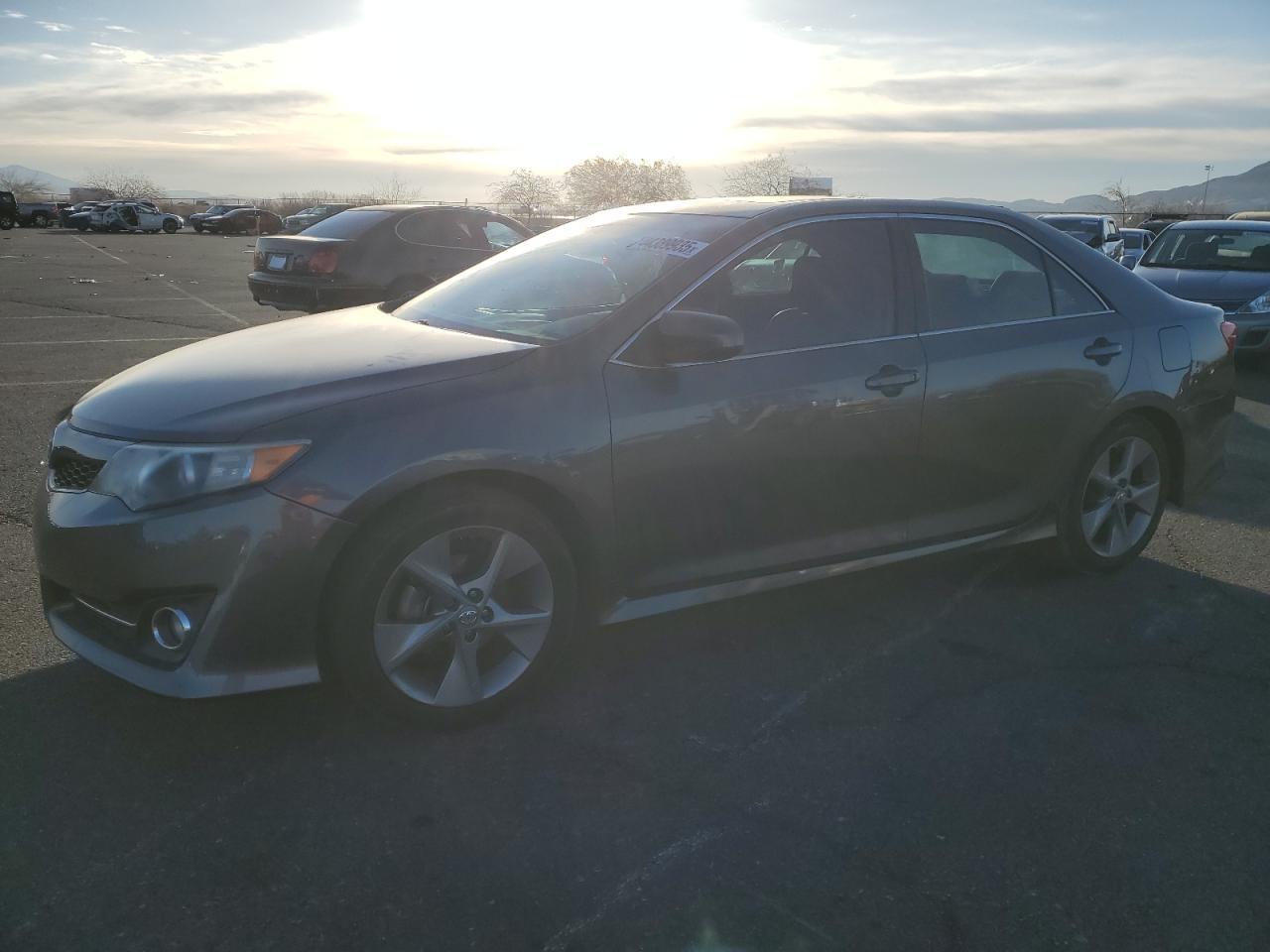 2014 TOYOTA CAMRY L