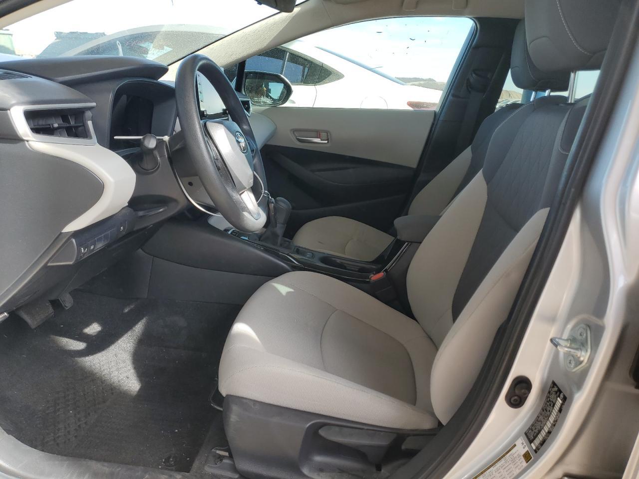 2021 TOYOTA COROLLA LE - Фото 7