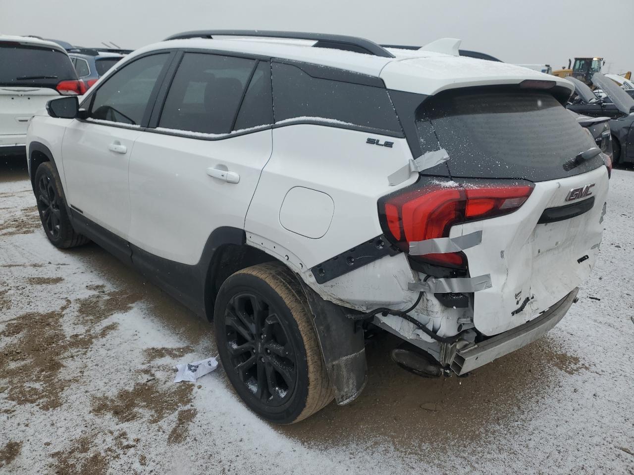 2021 GMC TERRAIN SL - Image 2