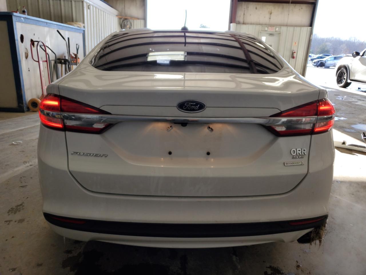 2017 FORD FUSION SE - Фото 6