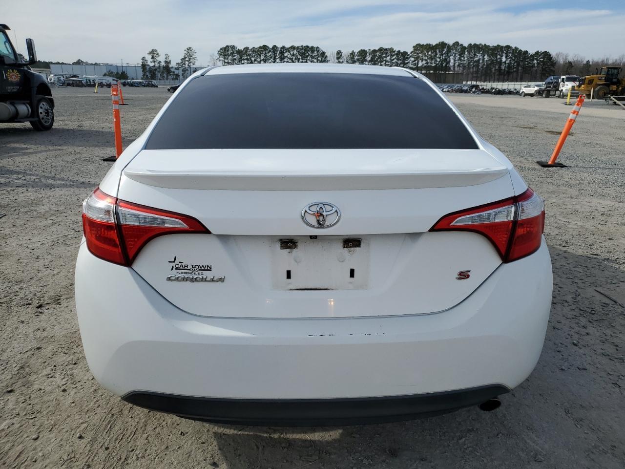 2015 TOYOTA COROLLA L - Фото 6