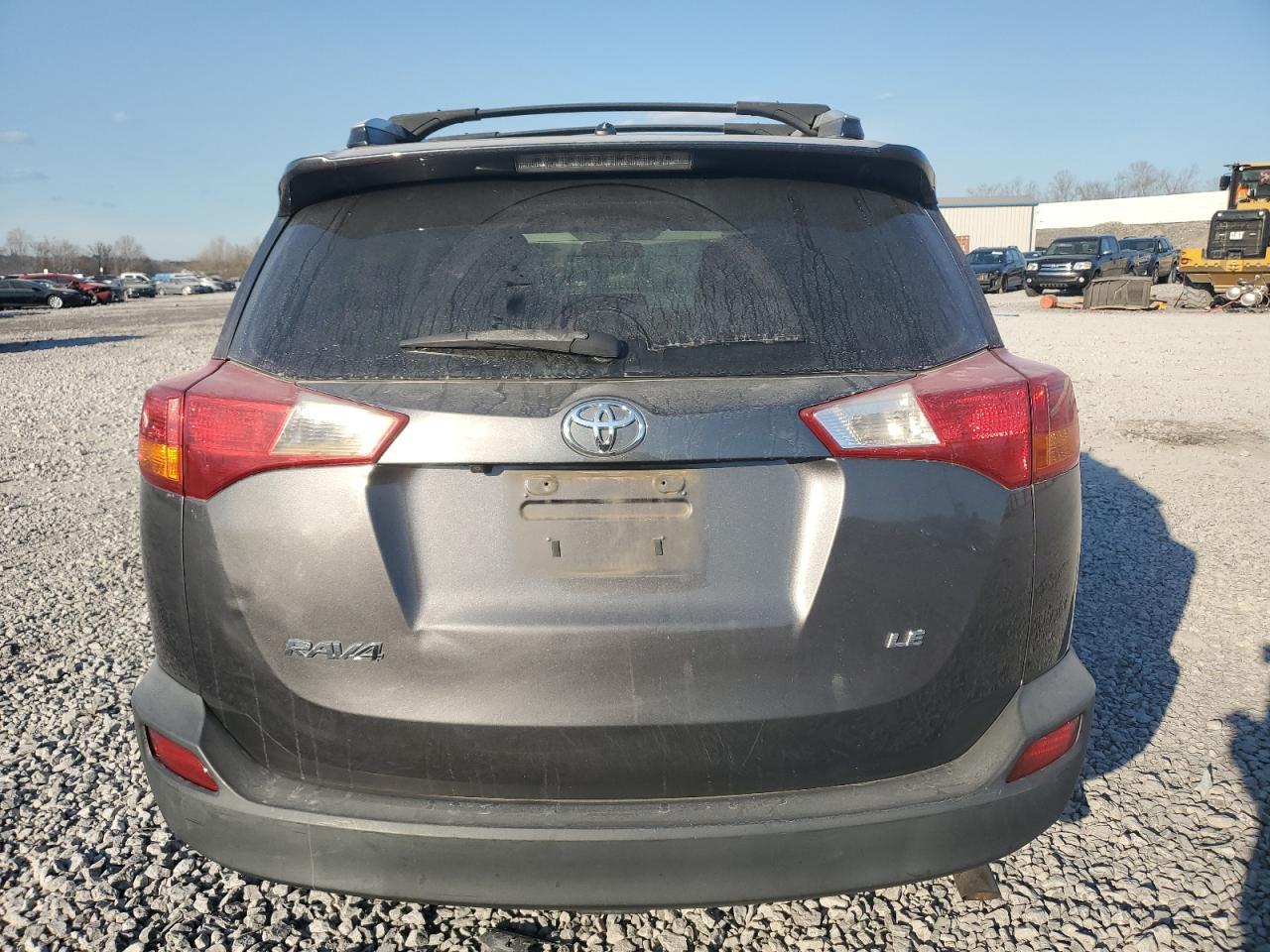 2015 TOYOTA RAV4 LE - Image 6