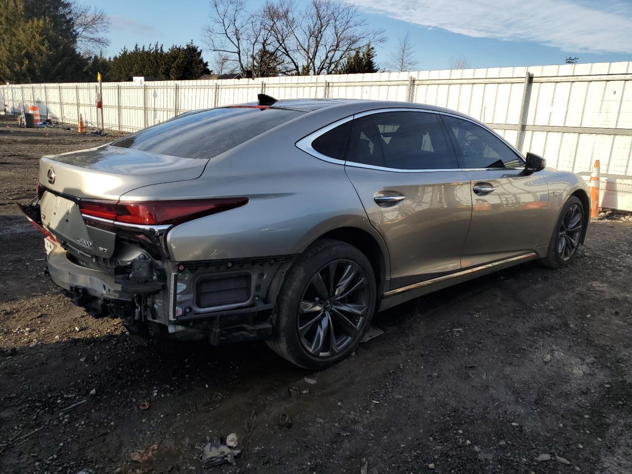 2018 LEXUS LS 500 BAS - Image 3