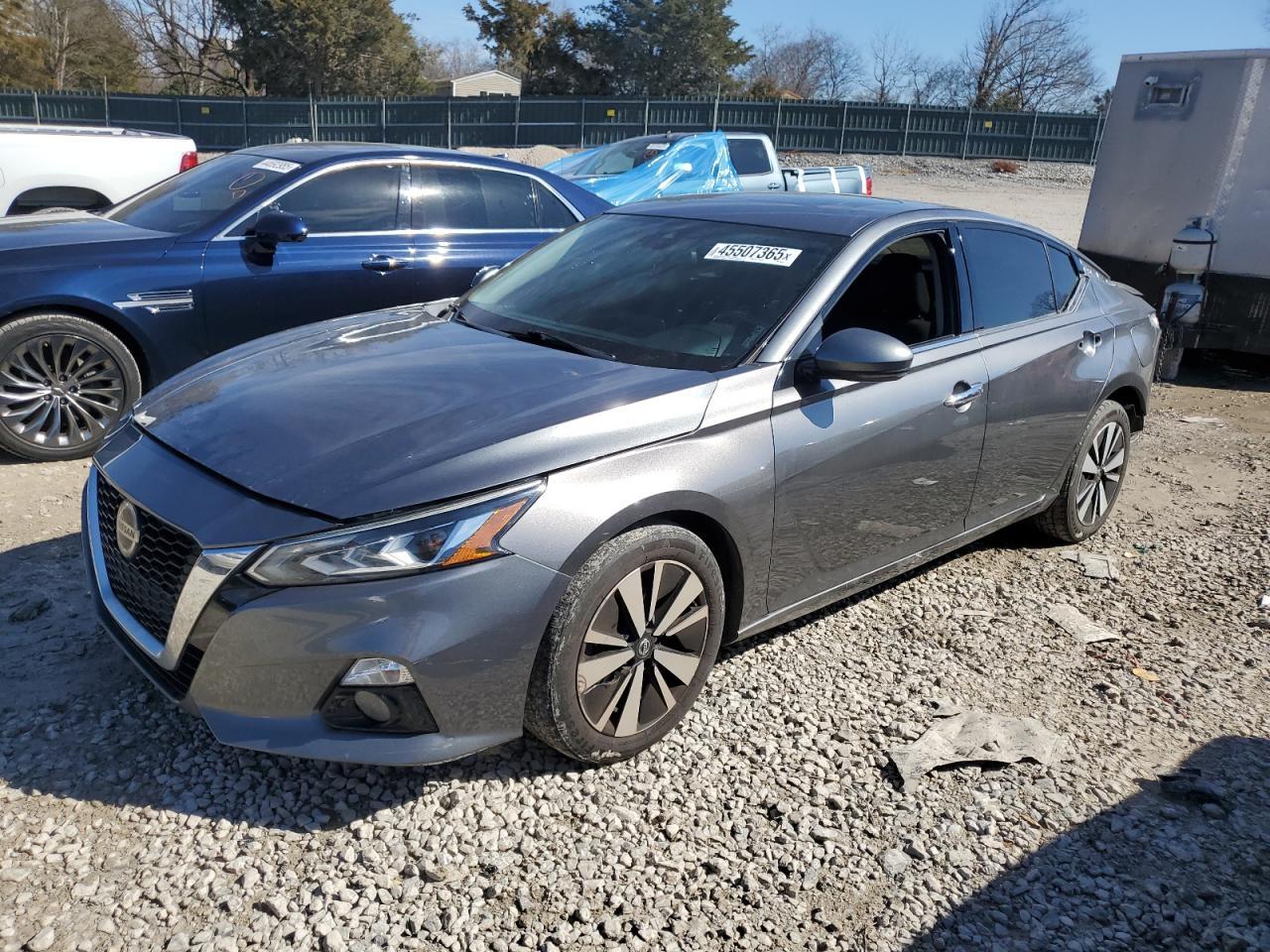 2020 NISSAN ALTIMA SV