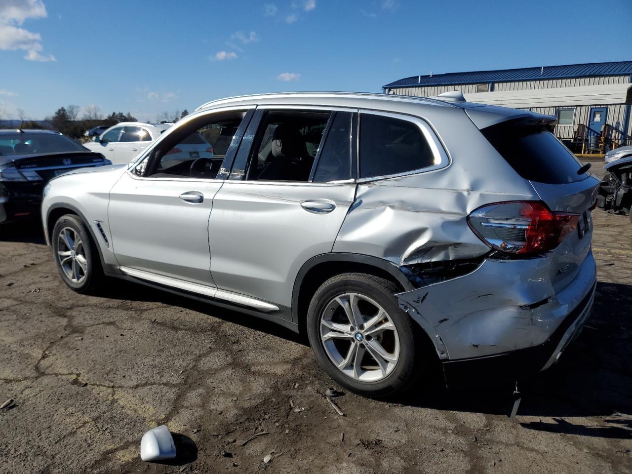 2019 BMW X3 XDRIVE3 - Image 2