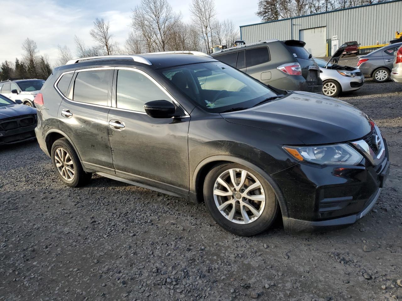 2017 NISSAN ROGUE S - Фото 4