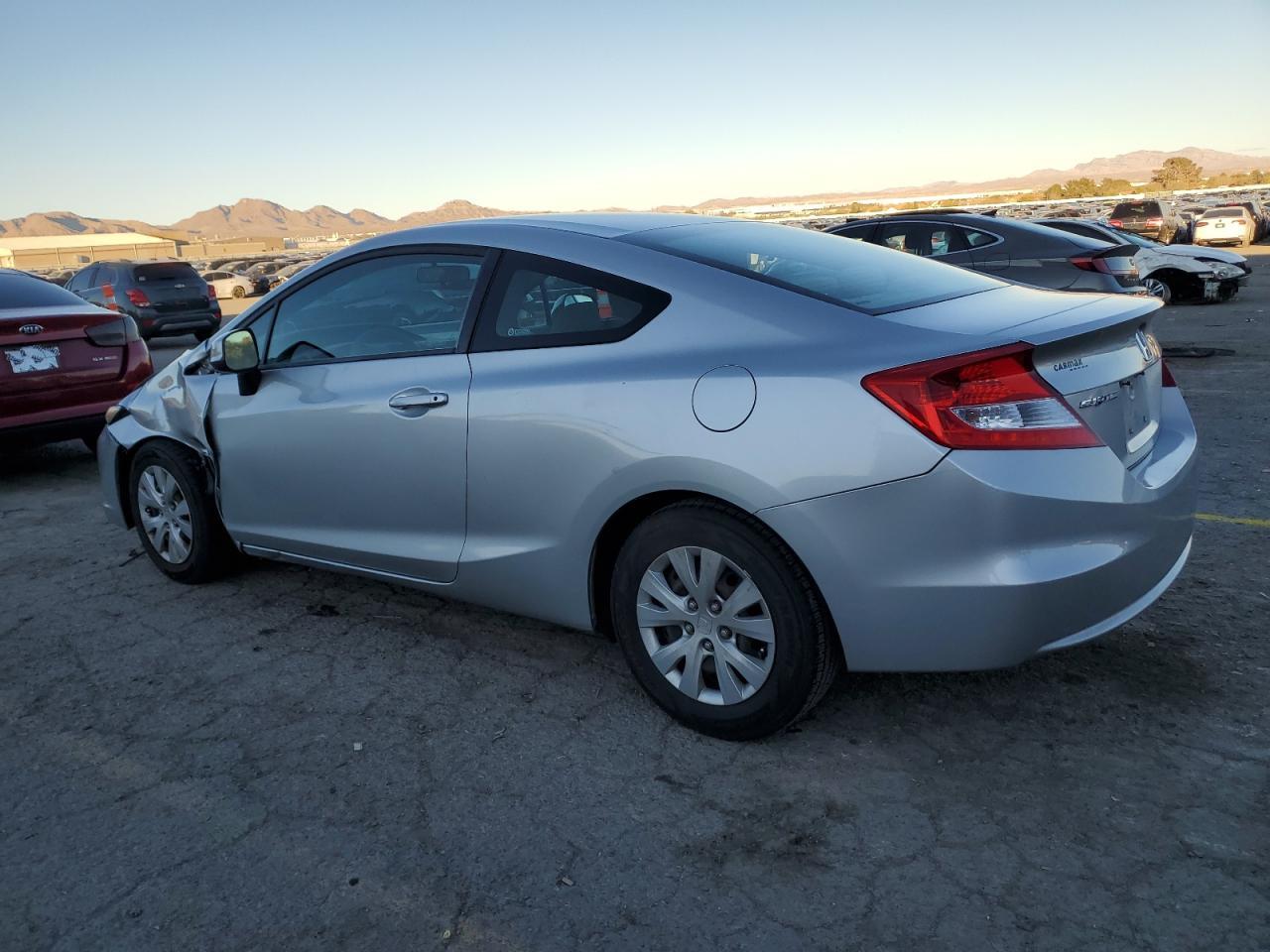 2012 HONDA CIVIC LX - Фото 2