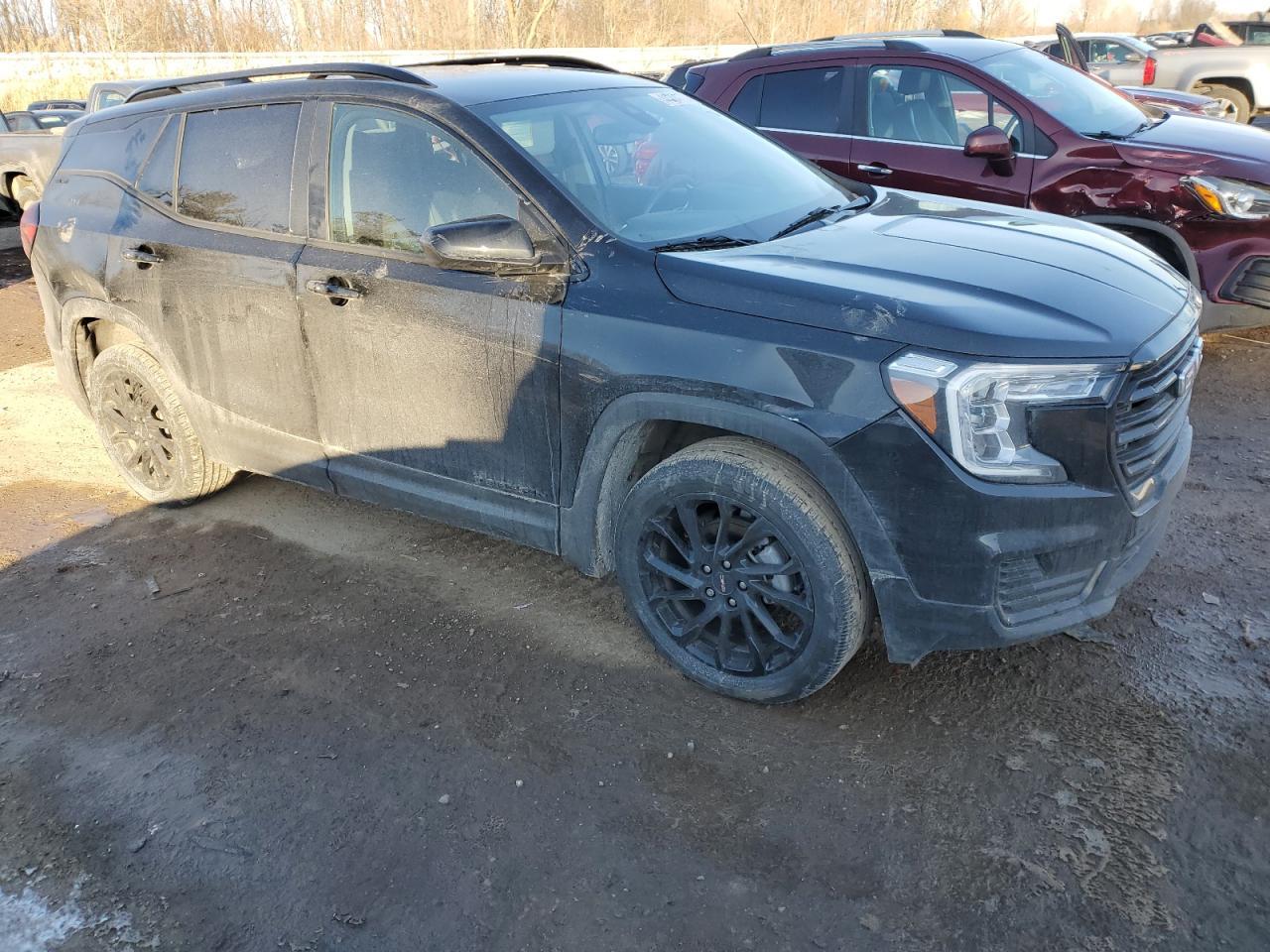 2023 GMC TERRAIN SL - Image 4