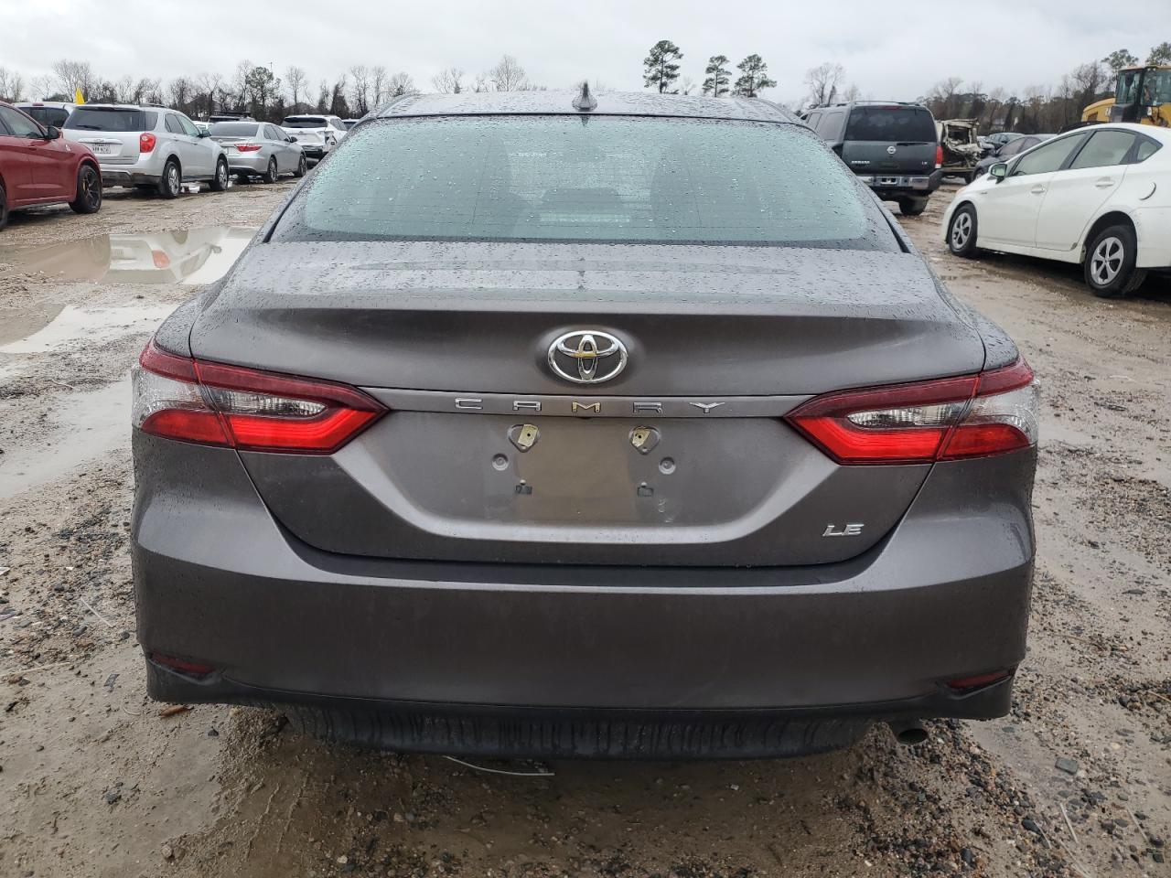 2023 TOYOTA CAMRY LE - Фото 6