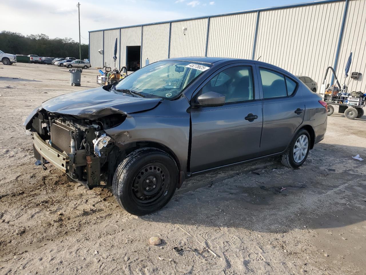 2016 NISSAN VERSA S