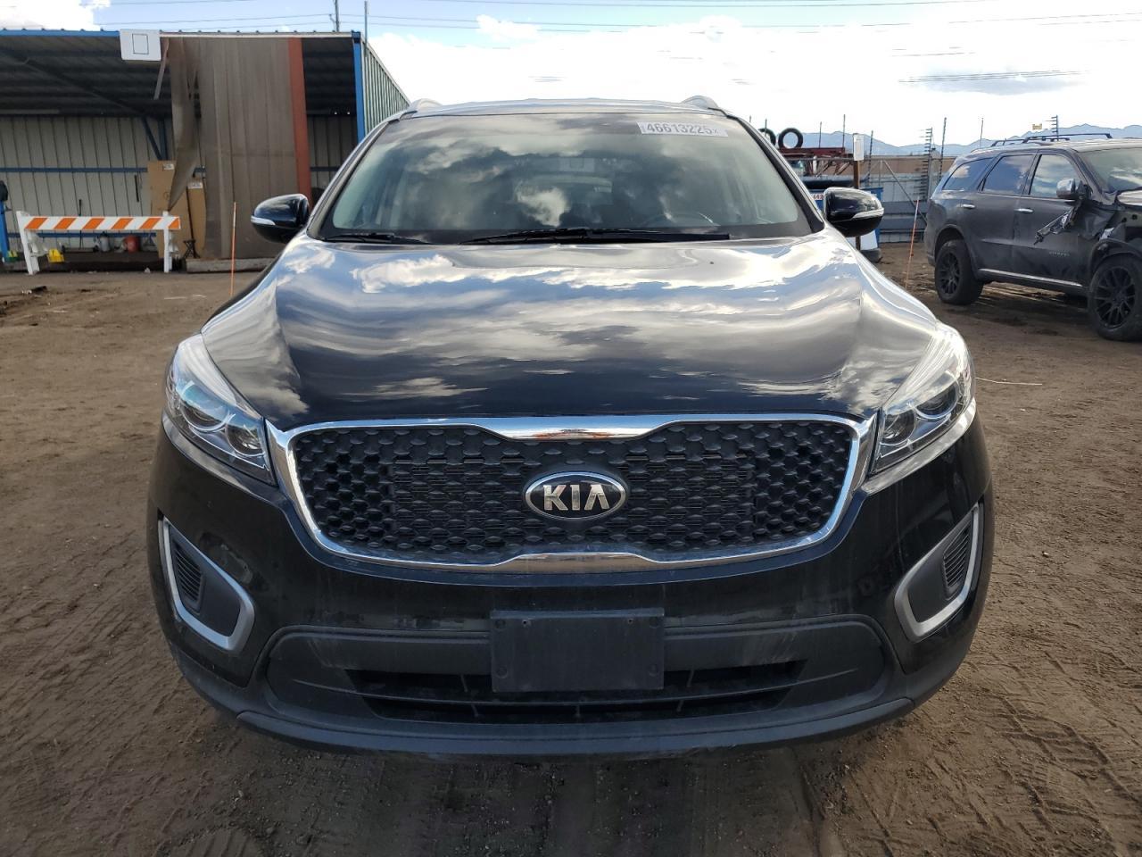 2016 KIA SORENTO LX - Image 5