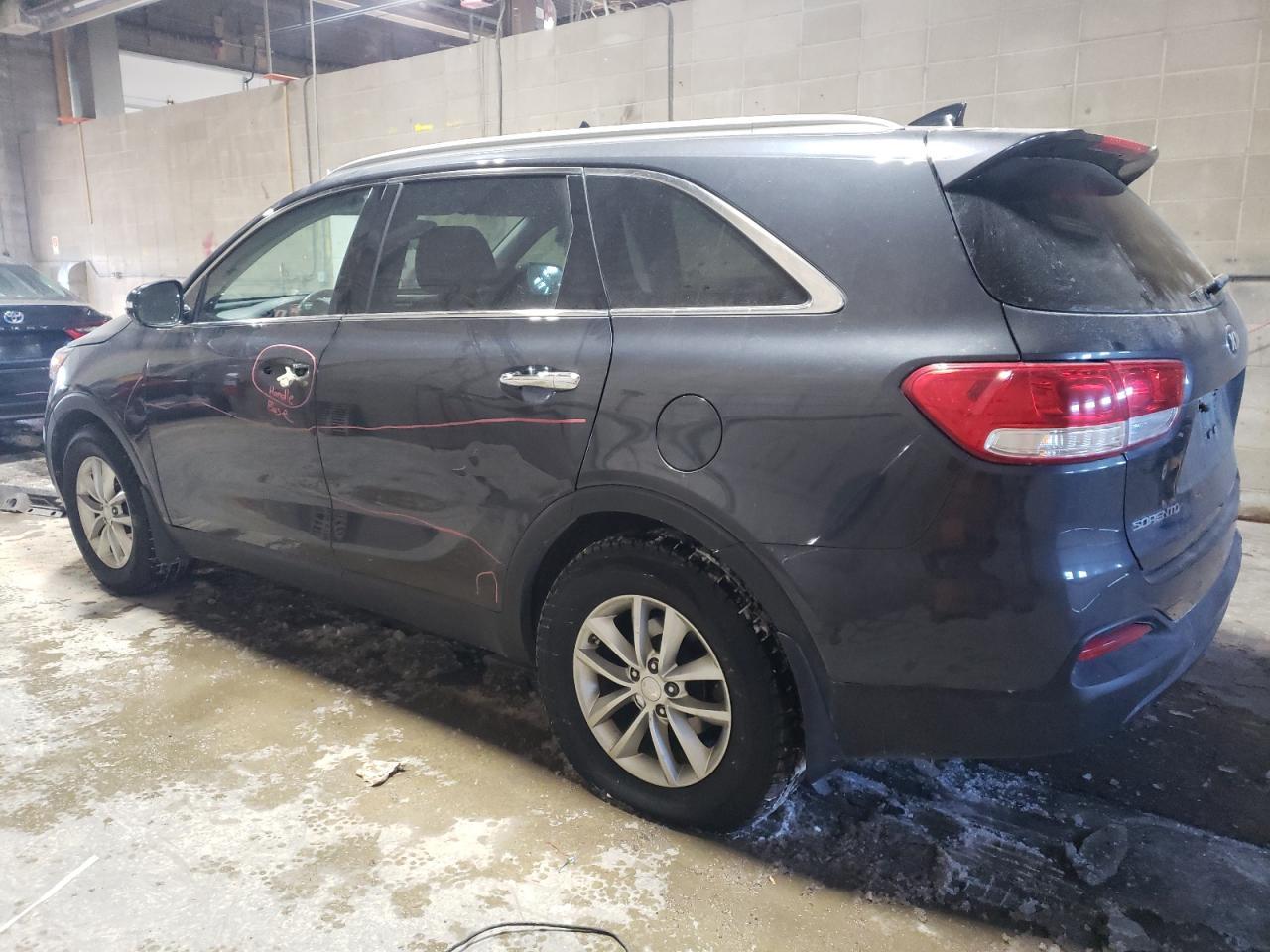2016 KIA SORENTO LX - Image 2