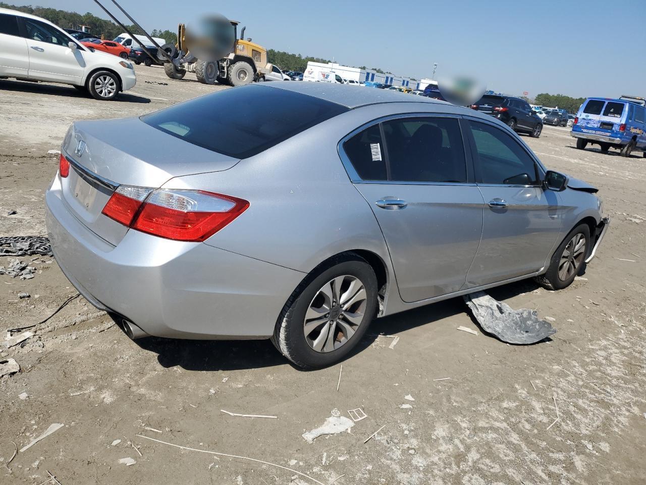 2014 HONDA ACCORD LX - Image 3