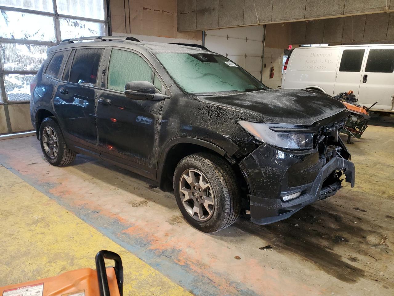 2023 HONDA PASSPORT T - Фото 4