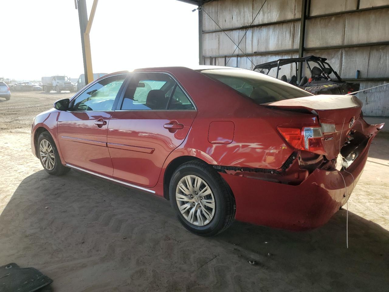 2014 TOYOTA CAMRY L - Фото 2