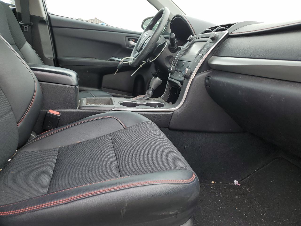 2017 TOYOTA CAMRY LE - Image 7