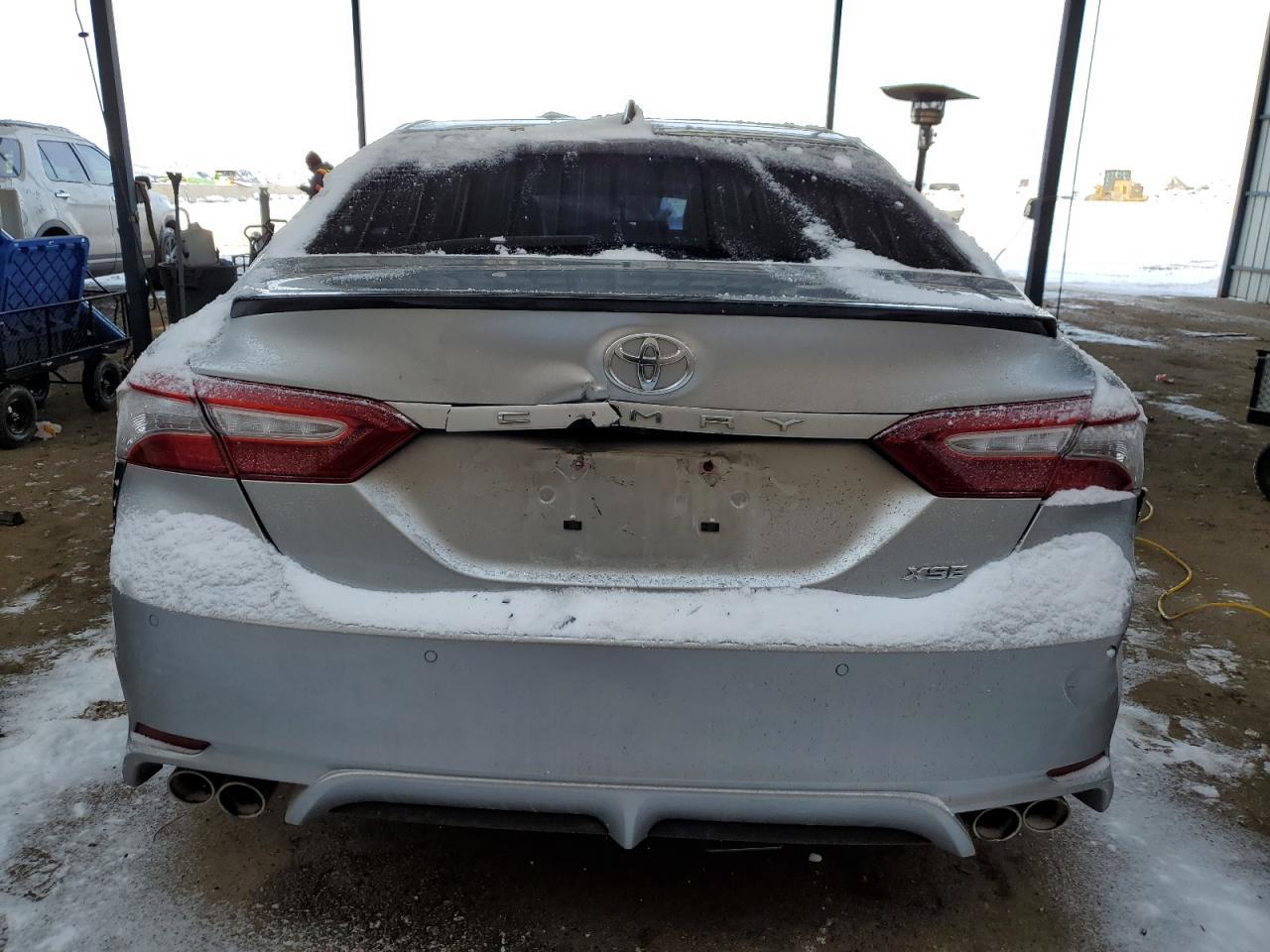 2018 TOYOTA CAMRY XSE - Image 6
