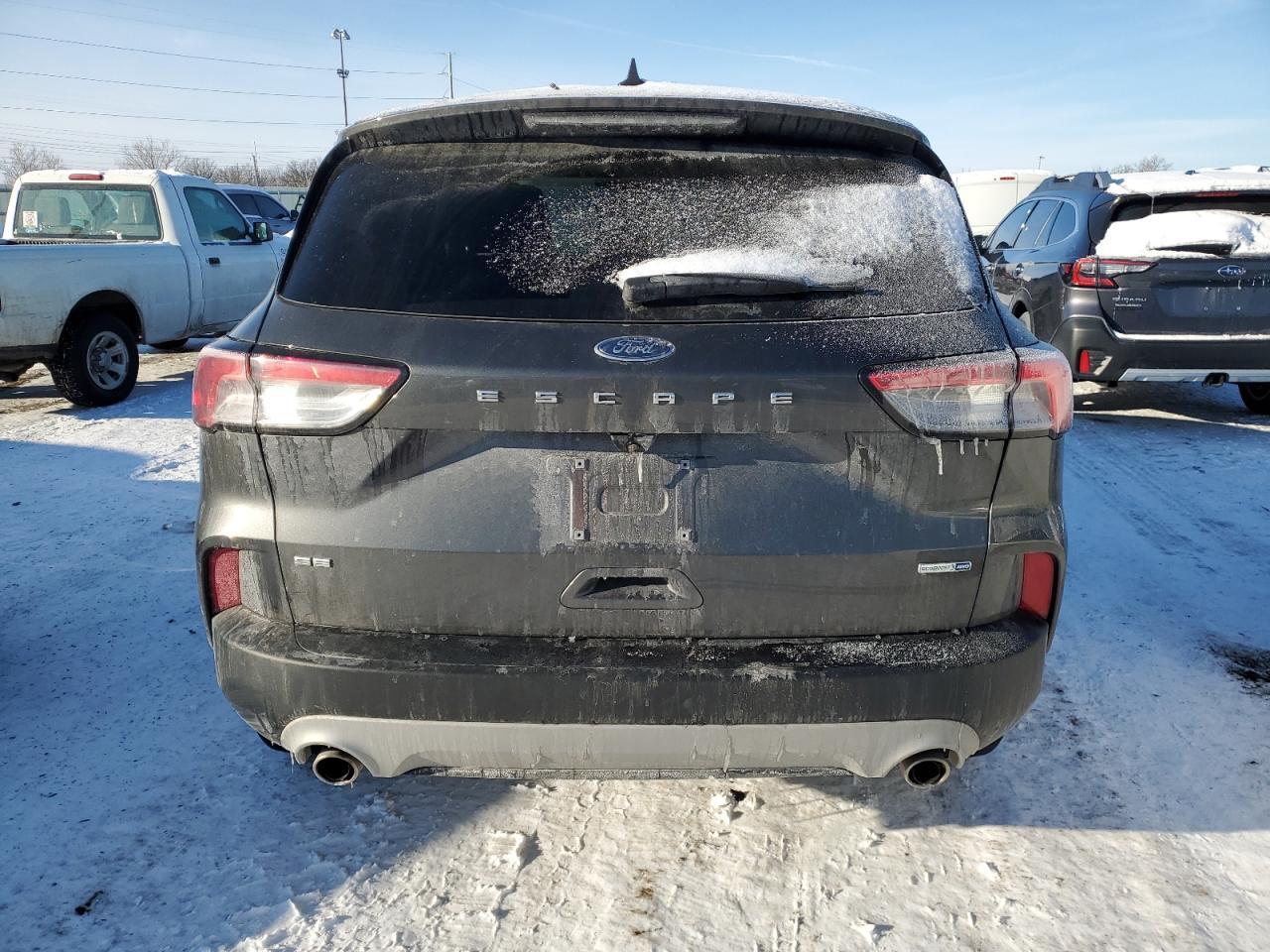 2020 FORD ESCAPE SE - Фото 6