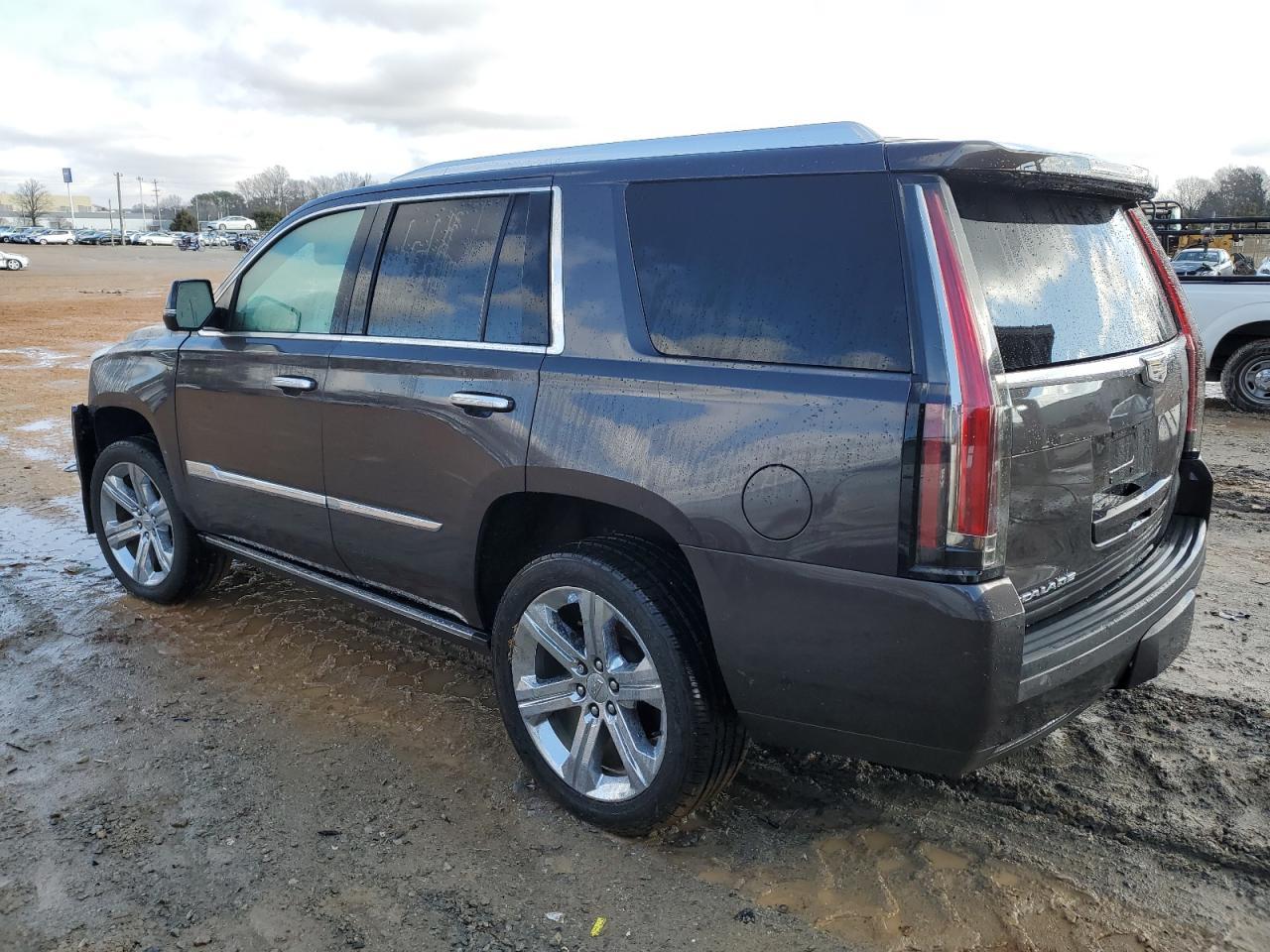 2016 CADILLAC ESCALADE P - Image 2