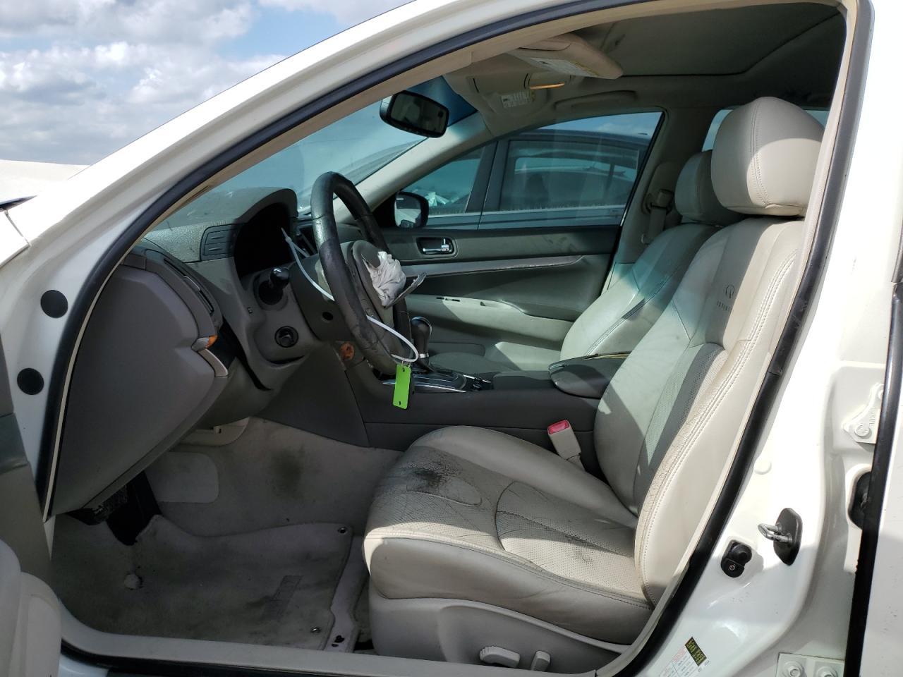2011 INFINITI G37 BASE - Image 7