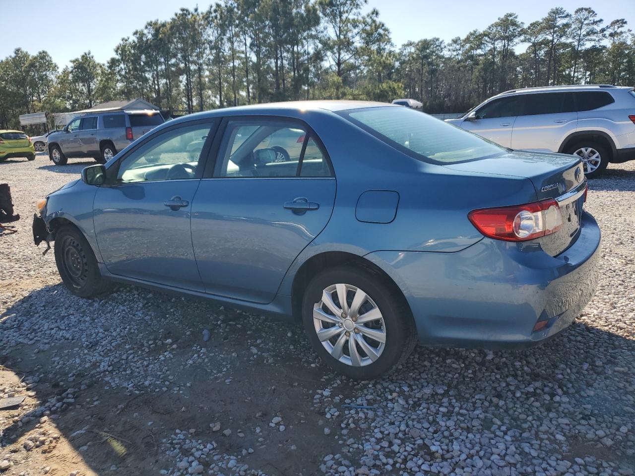 2013 TOYOTA COROLLA BA - Фото 2
