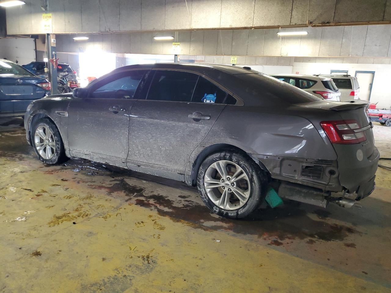 2013 FORD TAURUS SEL - Image 2