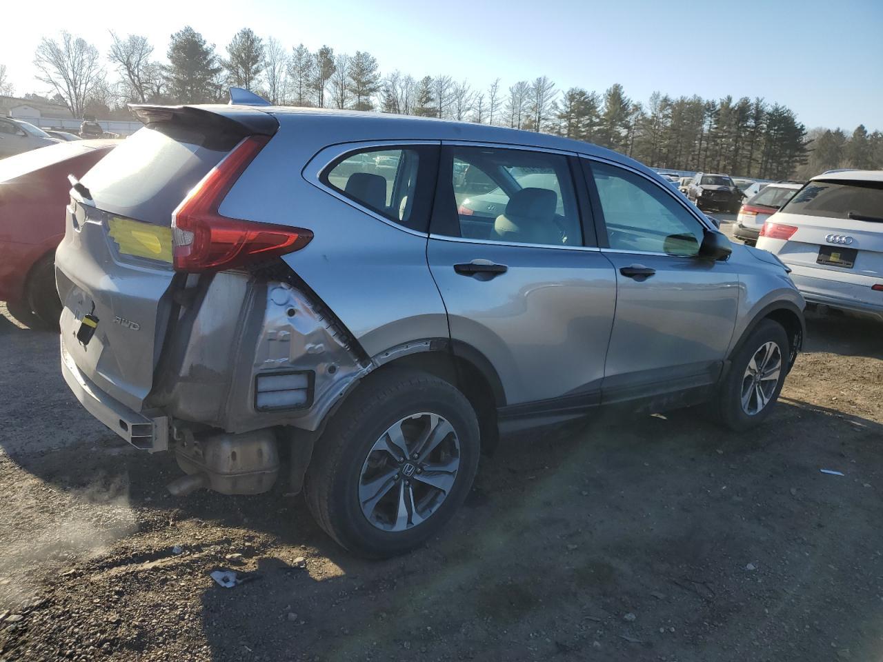 2018 HONDA CR-V LX - Image 3