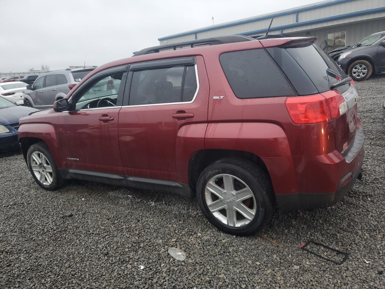 2012 GMC TERRAIN SL - Image 2