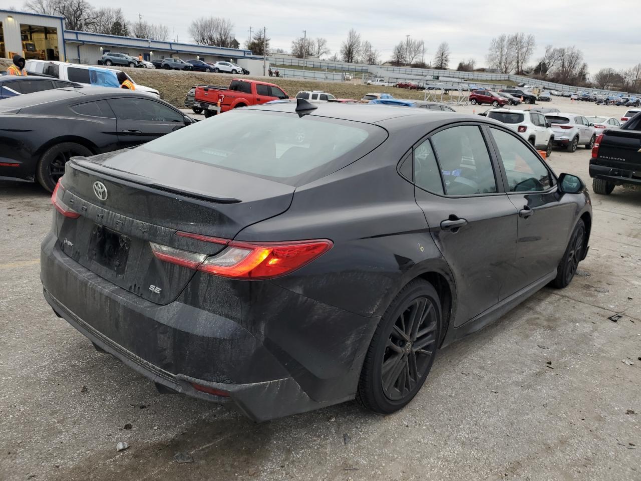 2025 TOYOTA CAMRY XSE - Image 3