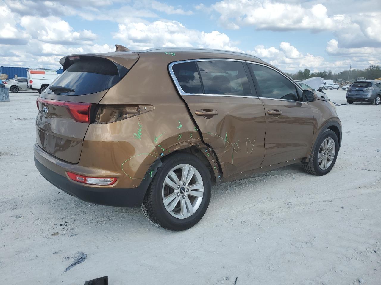 2017 KIA SPORTAGE L - Image 3