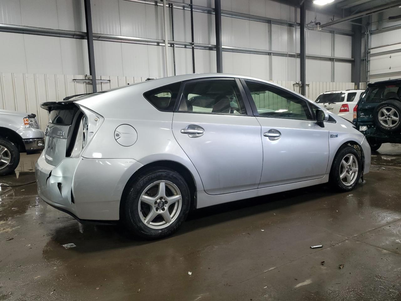 2013 TOYOTA PRIUS PLUG - Image 3