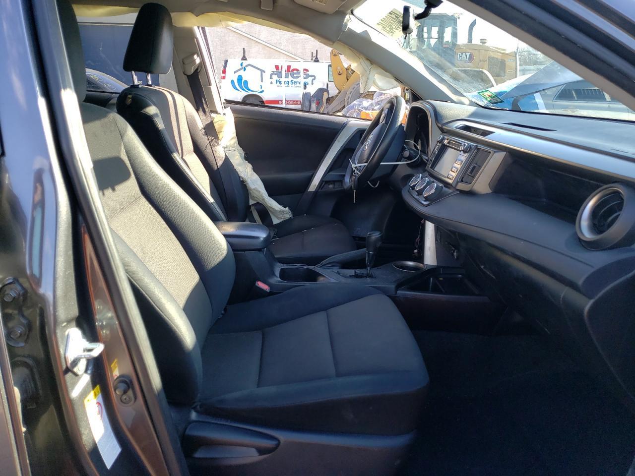 2014 TOYOTA RAV4 LE - Image 7