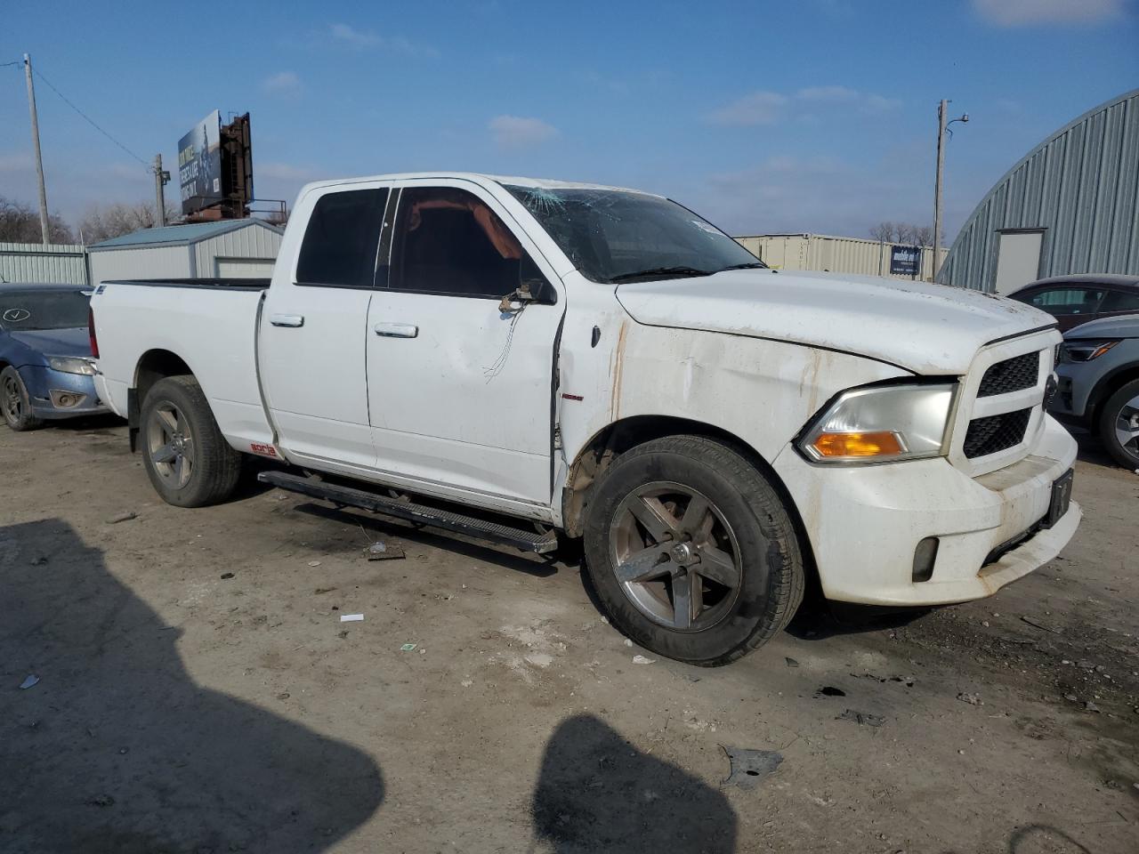 2017 RAM 1500 ST - Image 4