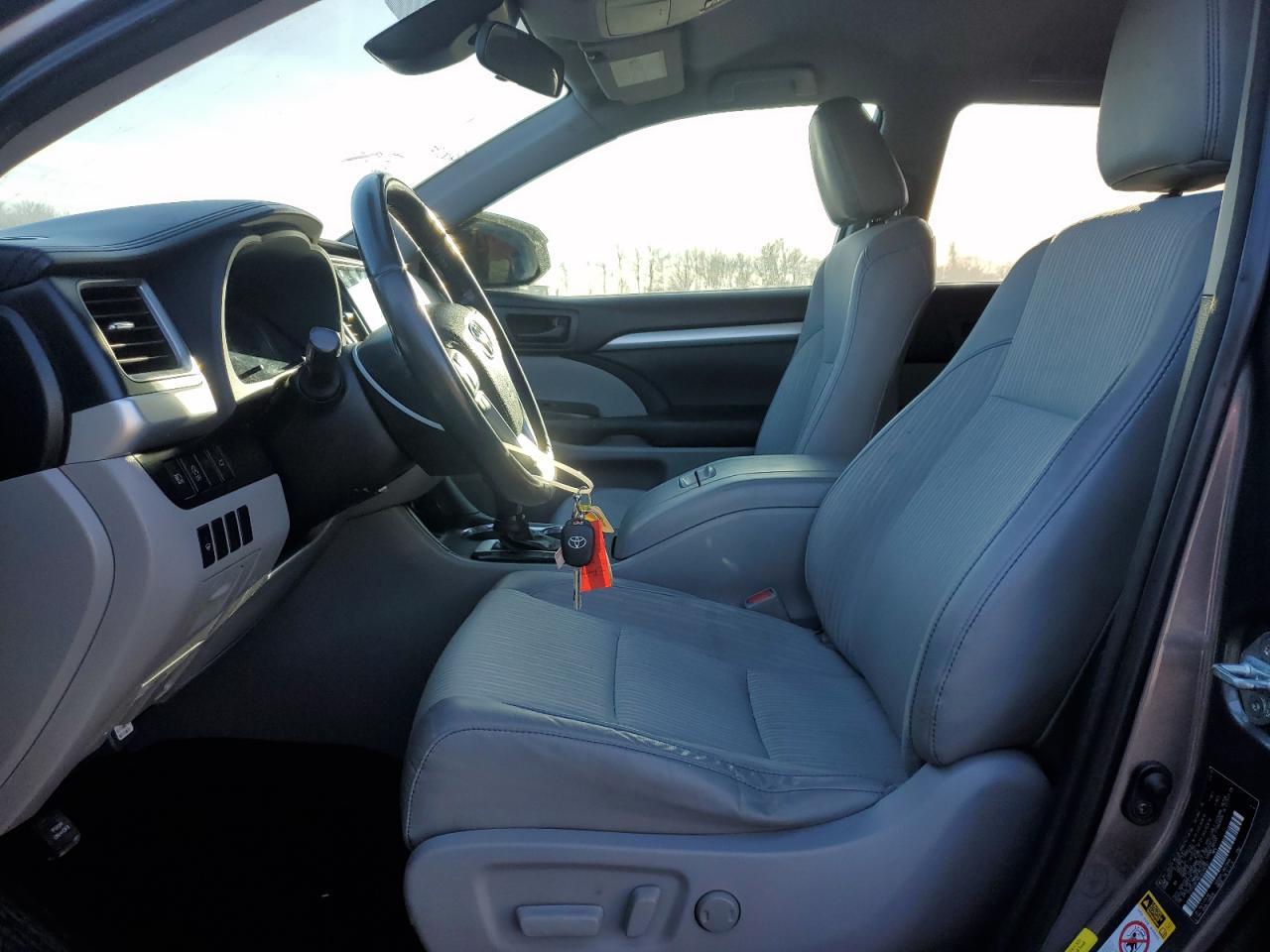 2018 TOYOTA HIGHLANDER - Image 7