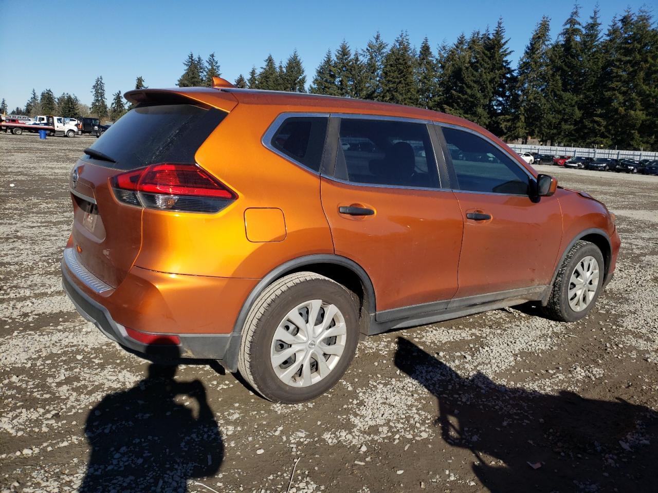 2017 NISSAN ROGUE S - Image 3