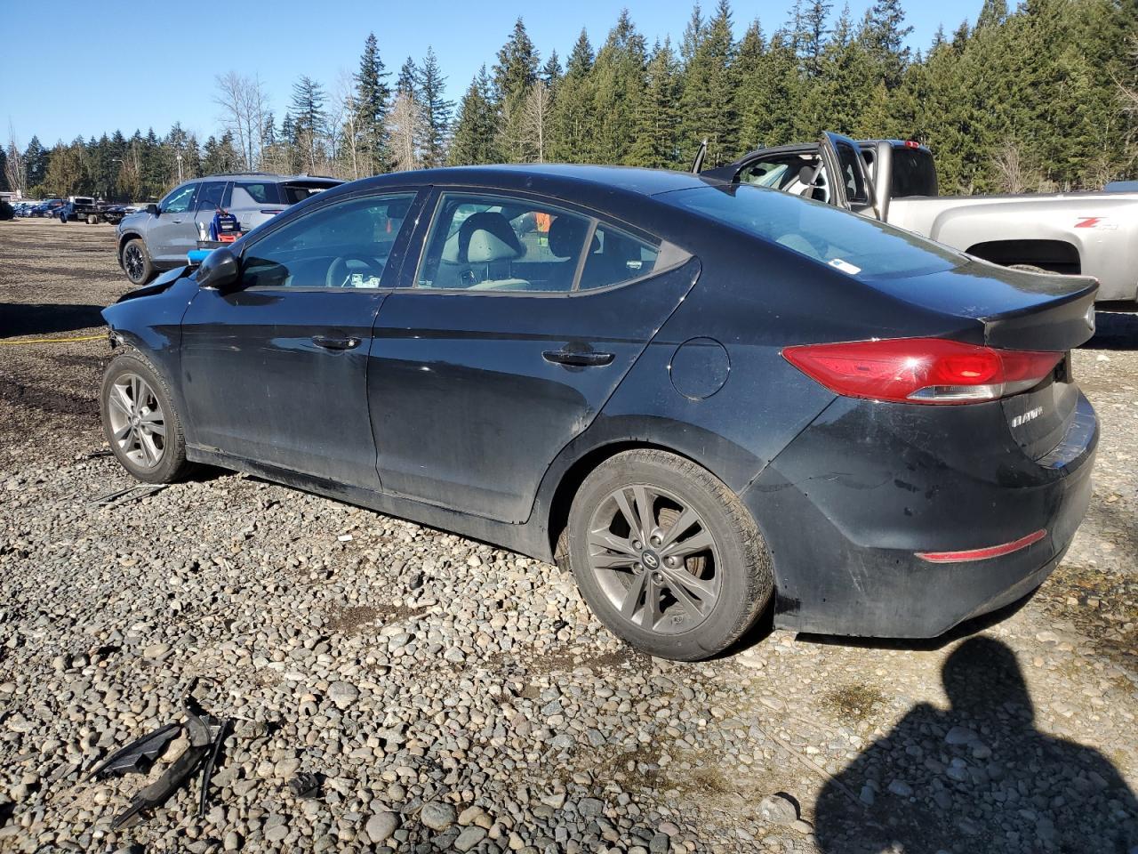 2017 HYUNDAI ELANTRA SE - Image 2