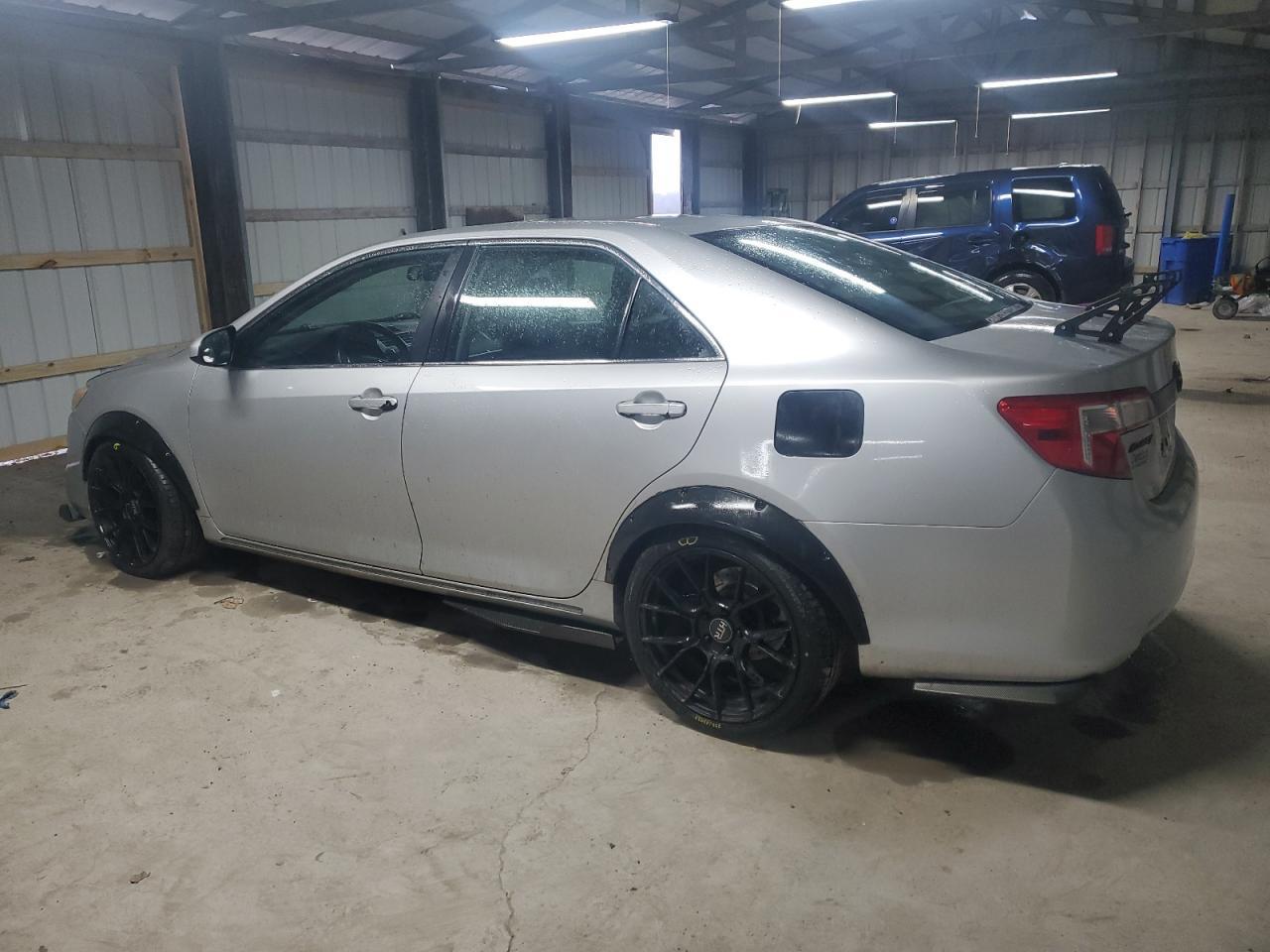 2012 TOYOTA CAMRY BASE - Image 2