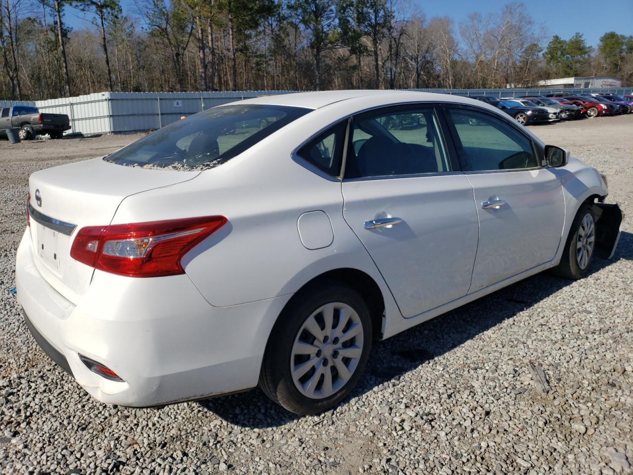 2018 NISSAN SENTRA S - Фото 3