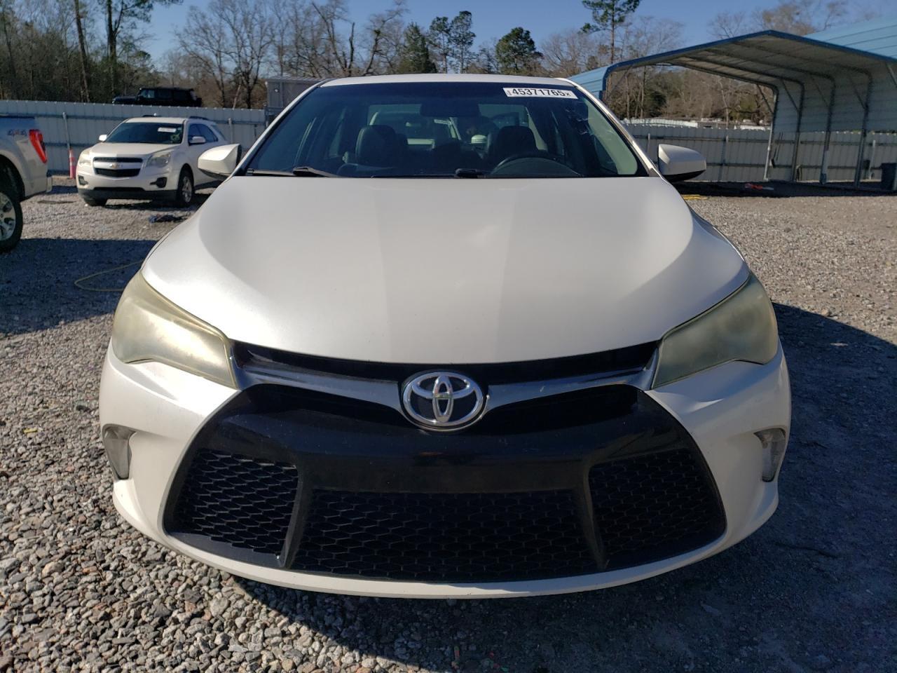 2016 TOYOTA CAMRY LE - Image 5