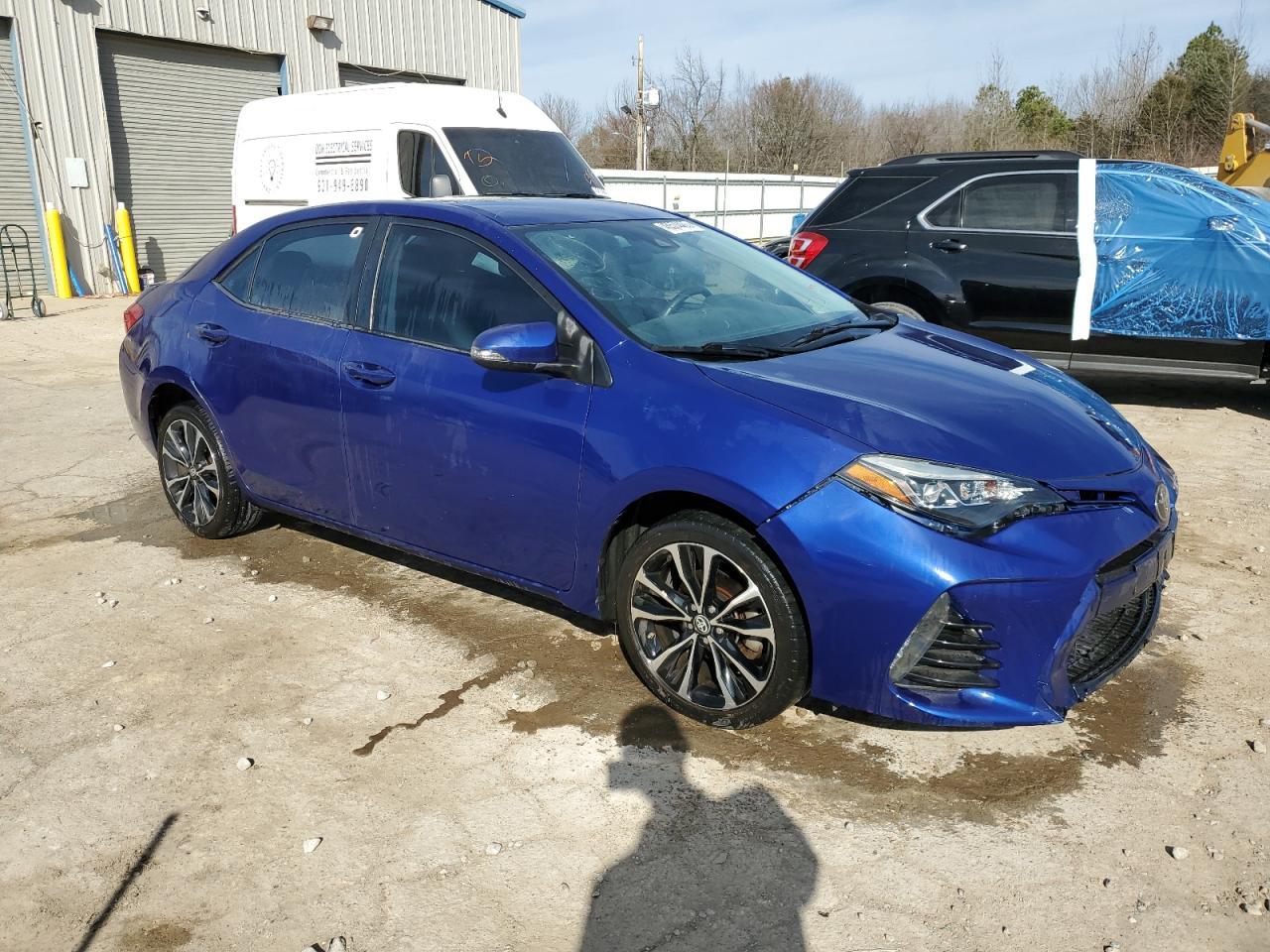 2018 TOYOTA COROLLA L - Image 4