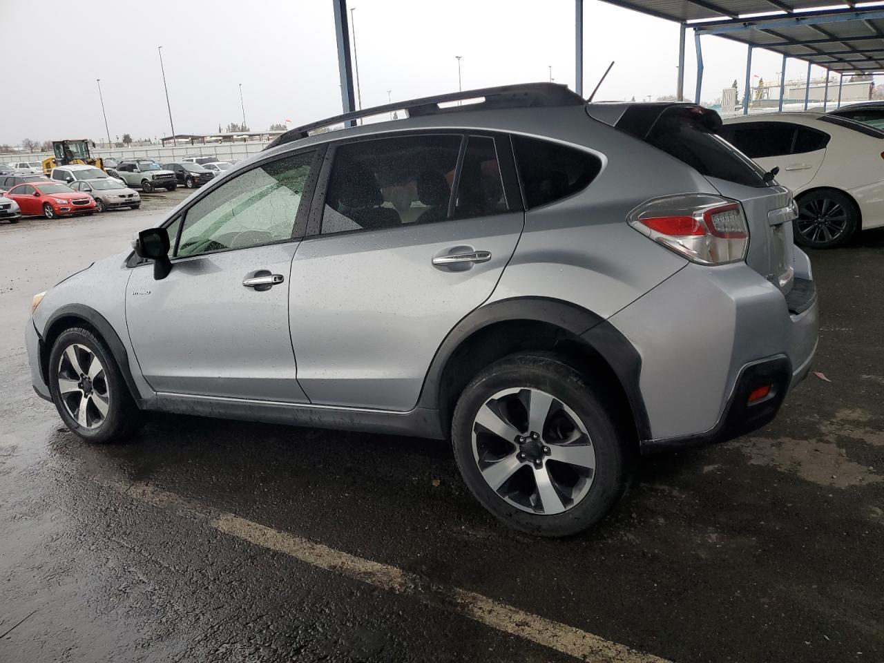 2015 SUBARU XV CROSSTR - Фото 2