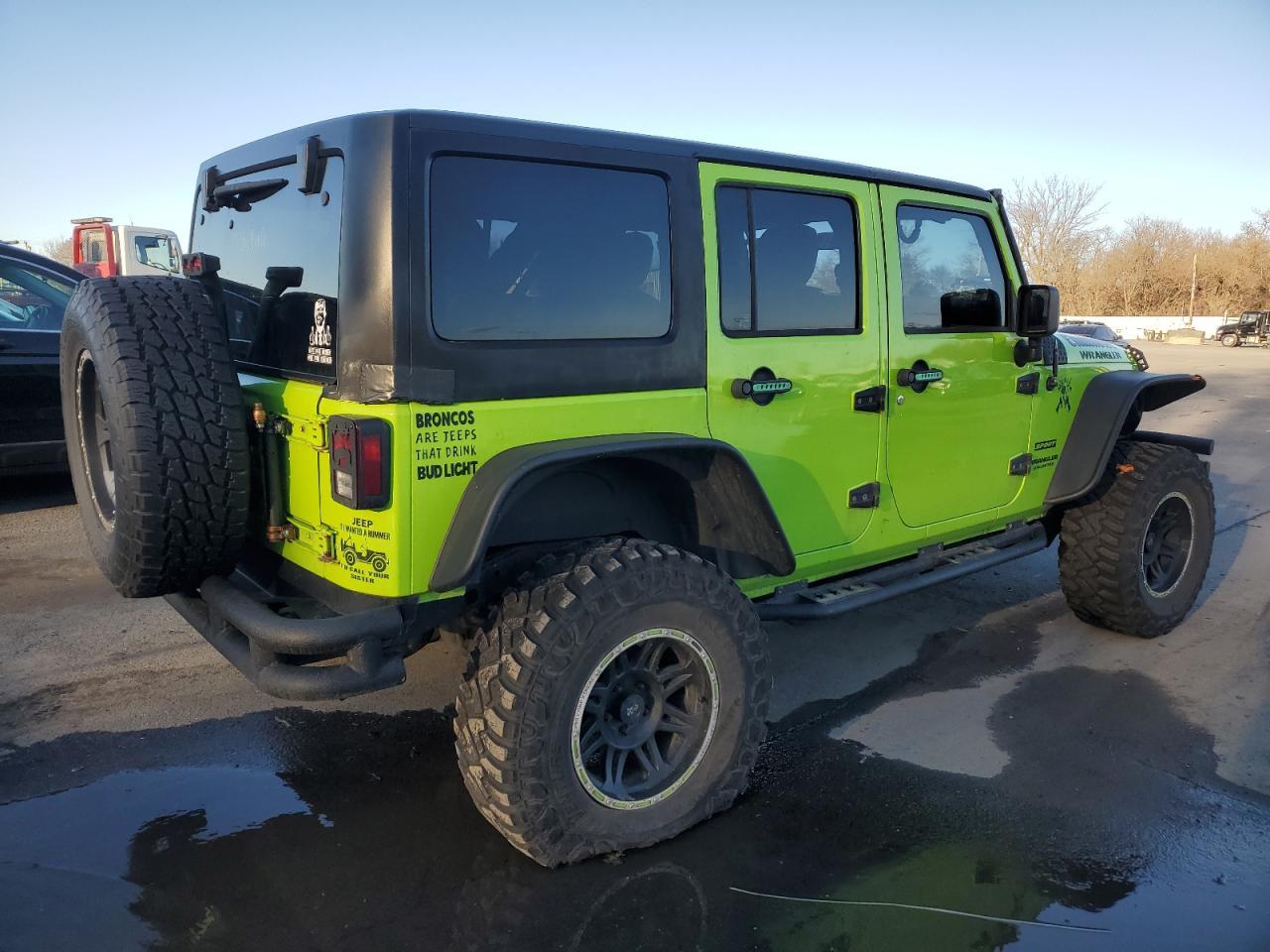 2012 JEEP WRANGLER U - Image 3