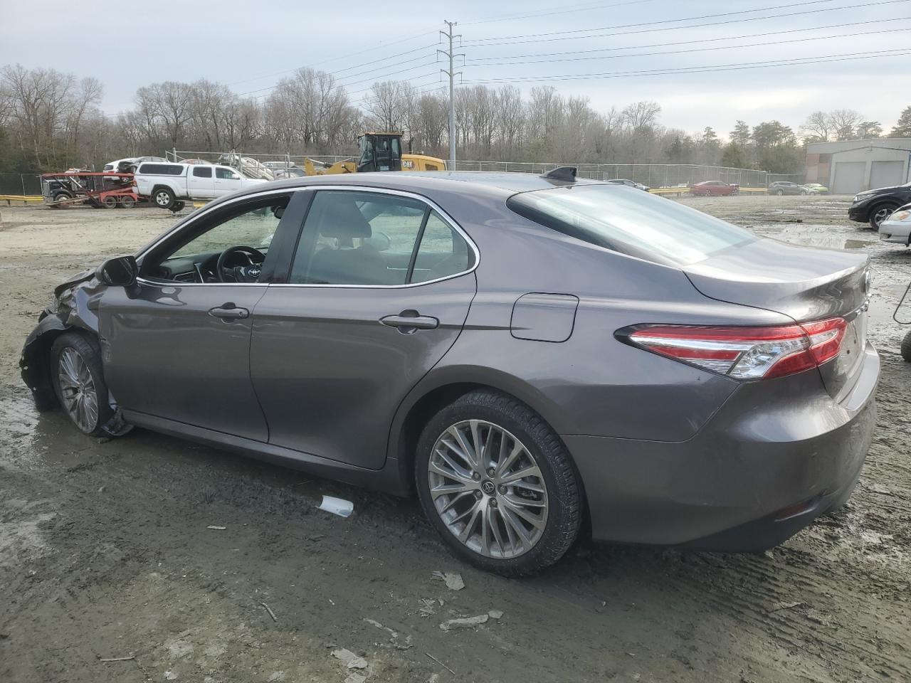 2019 TOYOTA CAMRY L - Фото 2