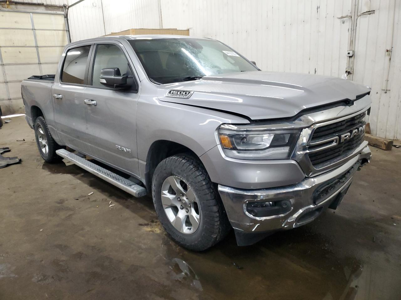 2019 RAM 1500 BIG H - Фото 4