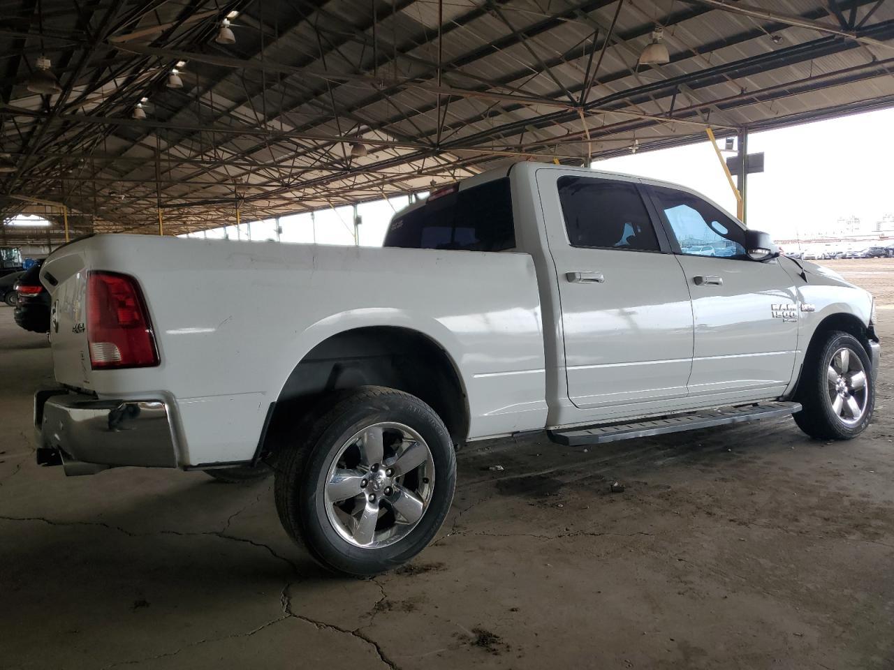 2019 RAM 1500 CLASS - Image 3