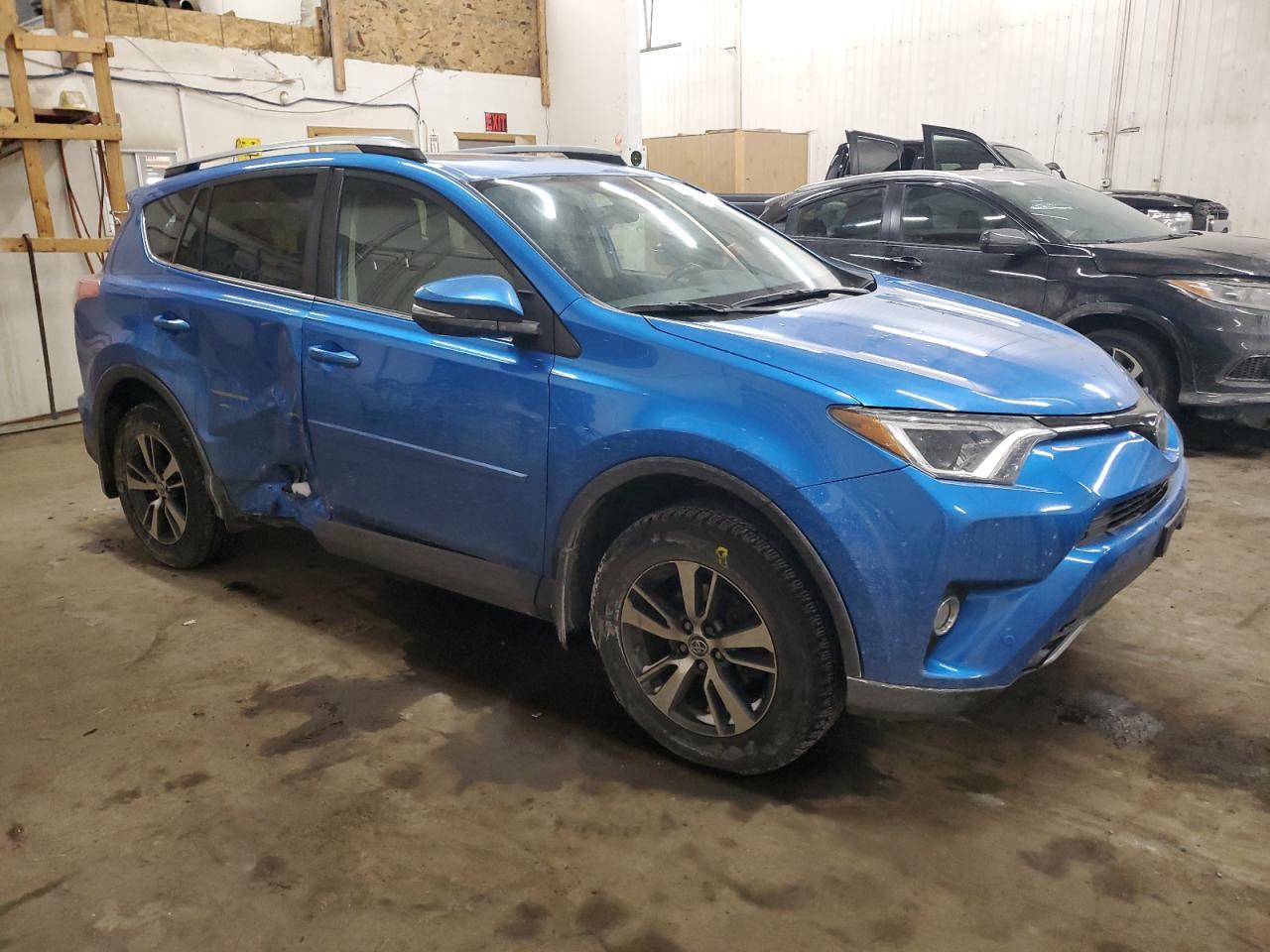 2018 TOYOTA RAV4 ADVEN - Фото 4