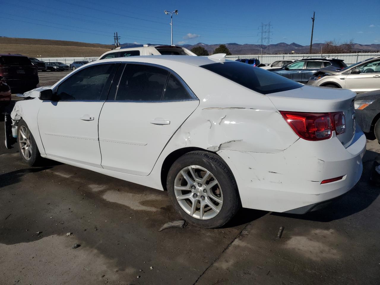2015 CHEVROLET MALIBU 1LT - Фото 2