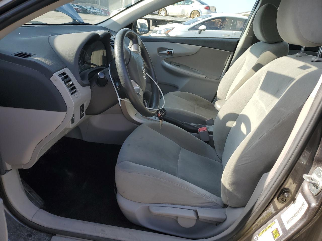 2013 TOYOTA COROLLA BA - Фото 7