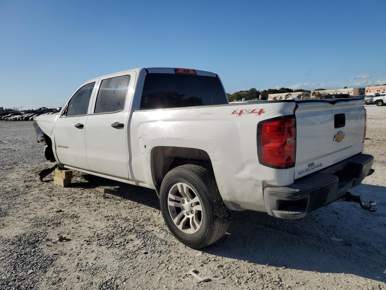 2014 CHEVROLET SILVERADO - Фото 2