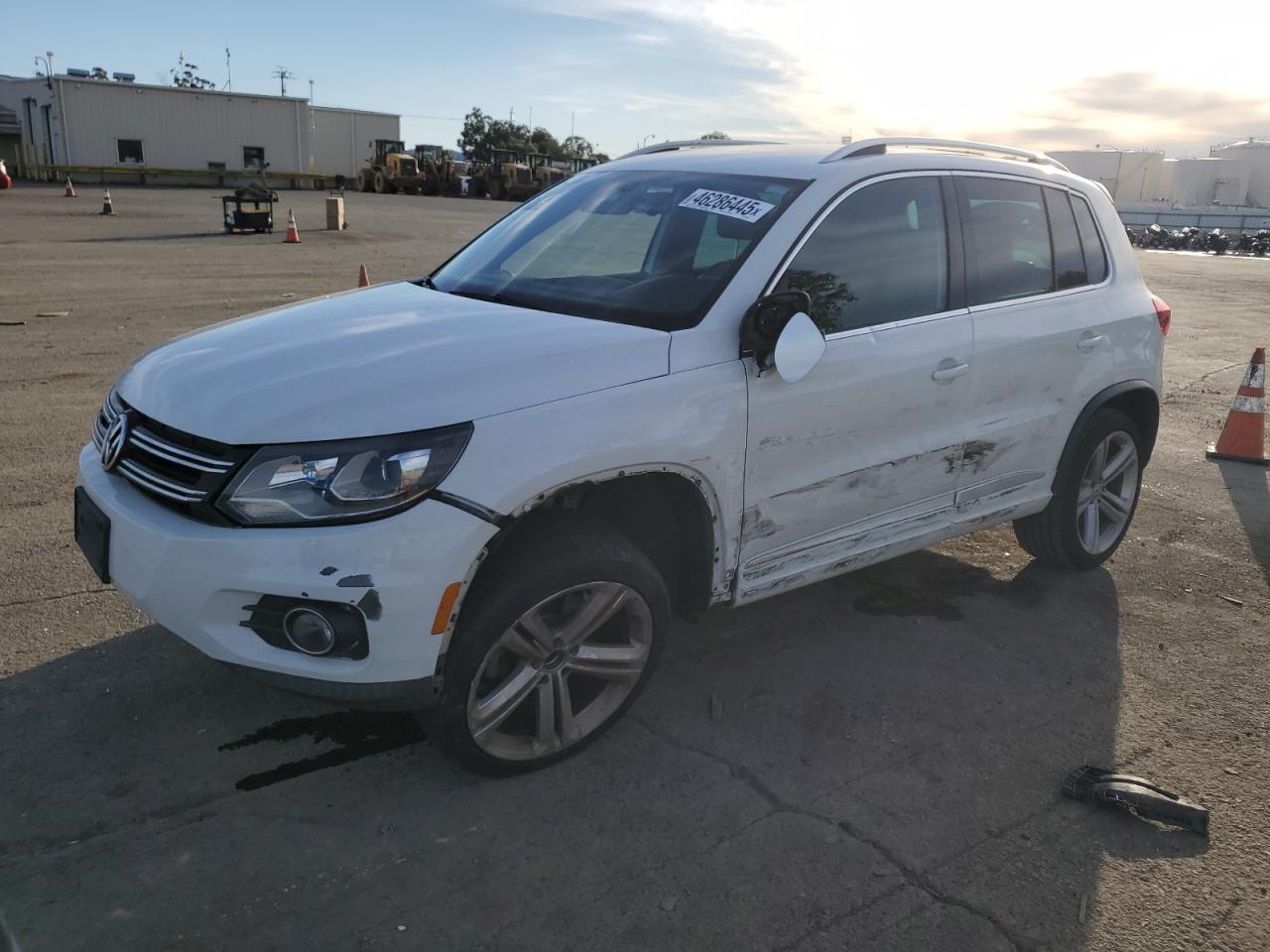 2015 VOLKSWAGEN TIGUAN S